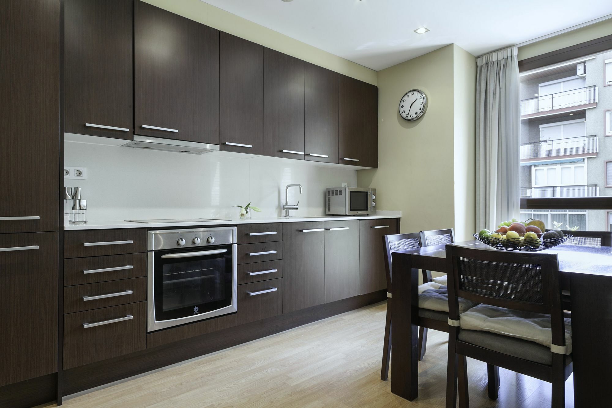 Short Stay Group Camp Nou Serviced Apartments Барселона Екстер'єр фото