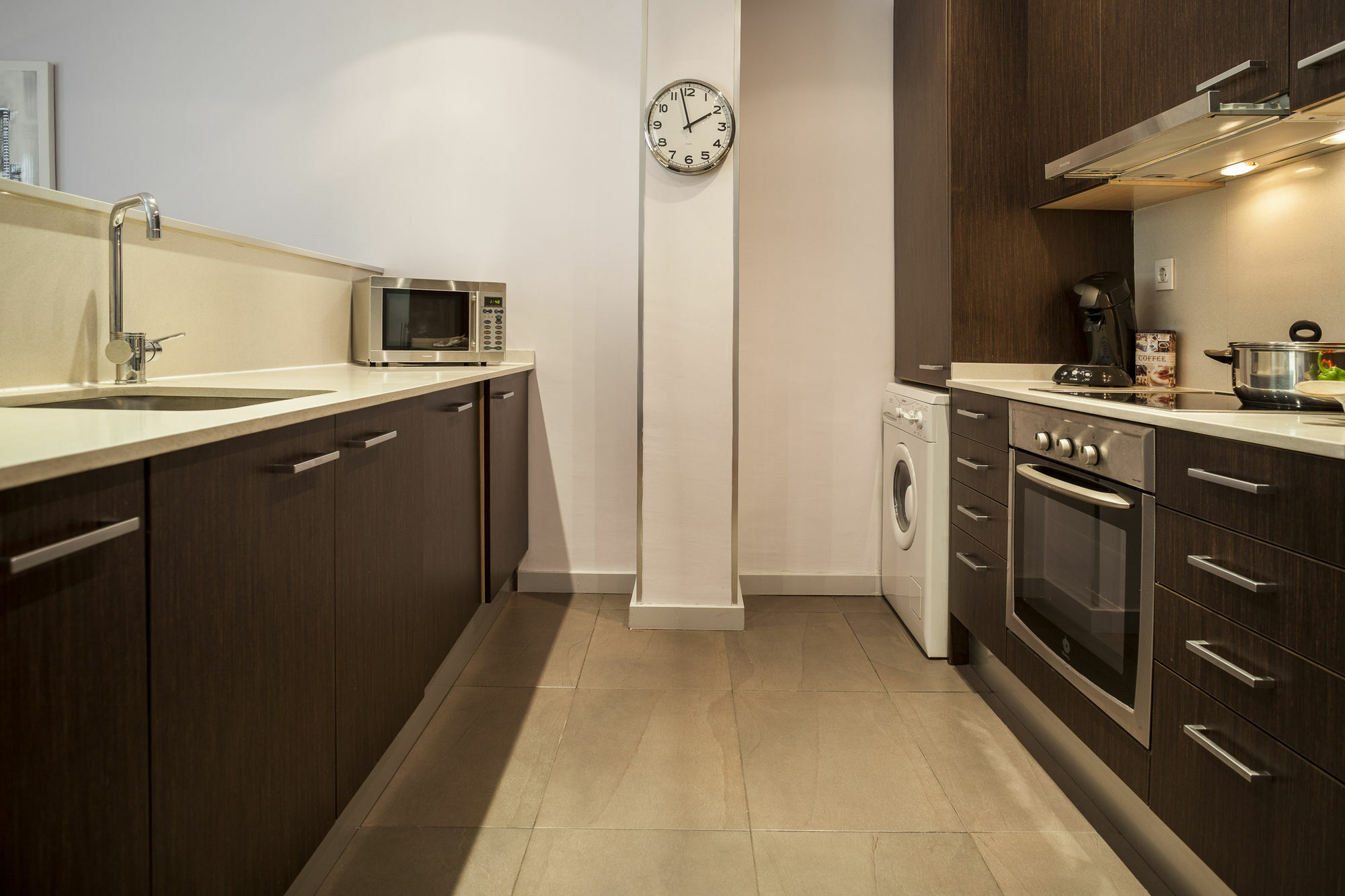 Short Stay Group Camp Nou Serviced Apartments Барселона Екстер'єр фото